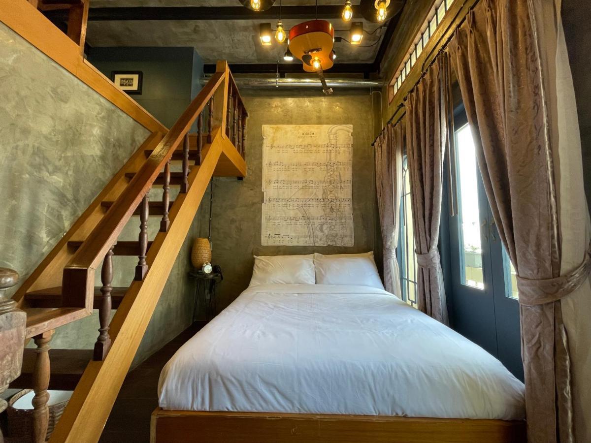 Central Old Town Cottage Bangkok Buitenkant foto