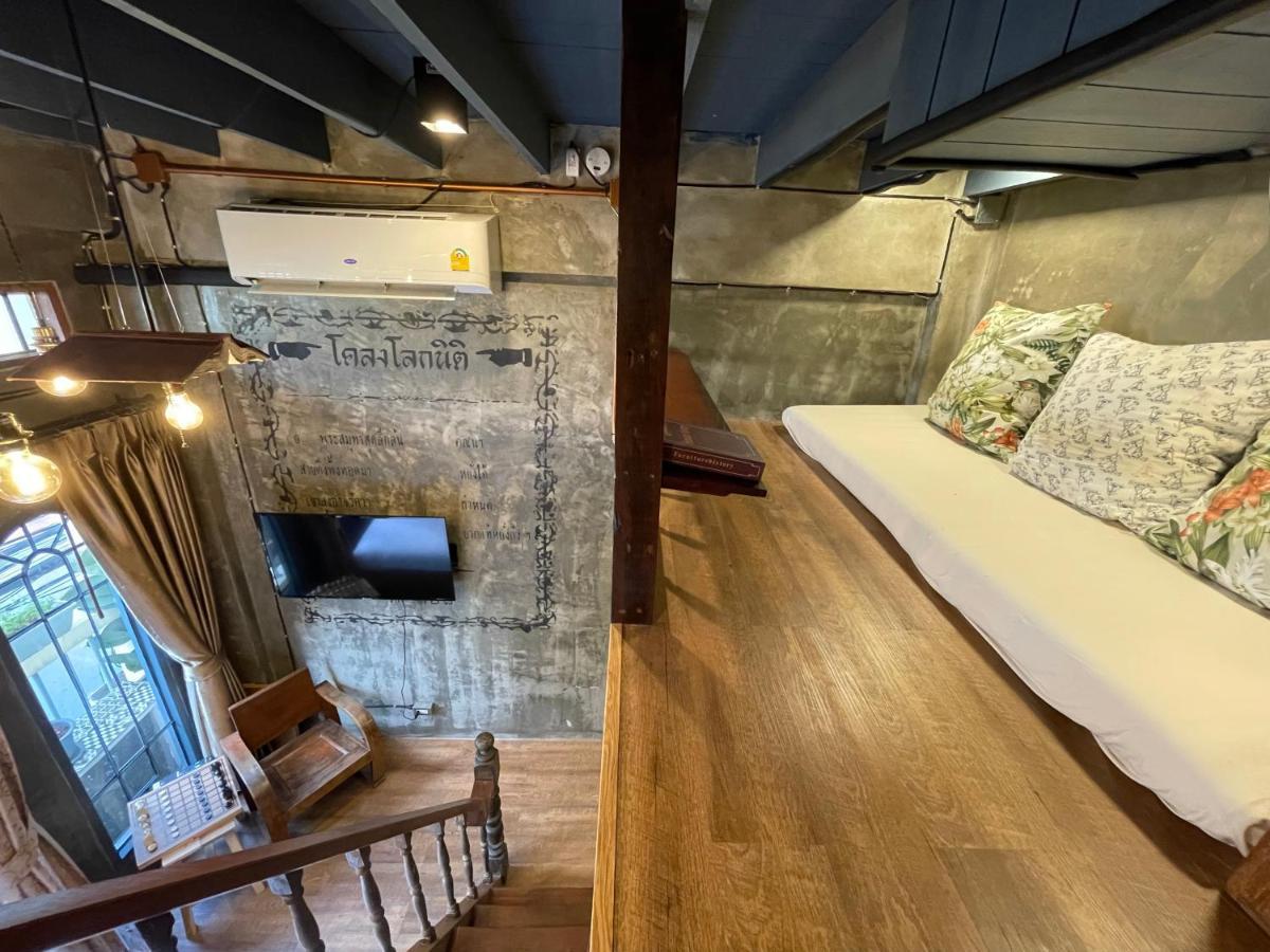 Central Old Town Cottage Bangkok Buitenkant foto
