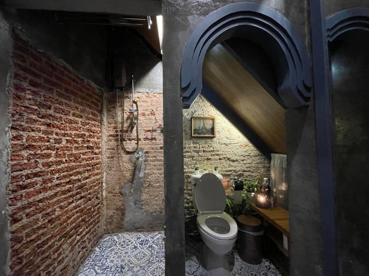 Central Old Town Cottage Bangkok Buitenkant foto