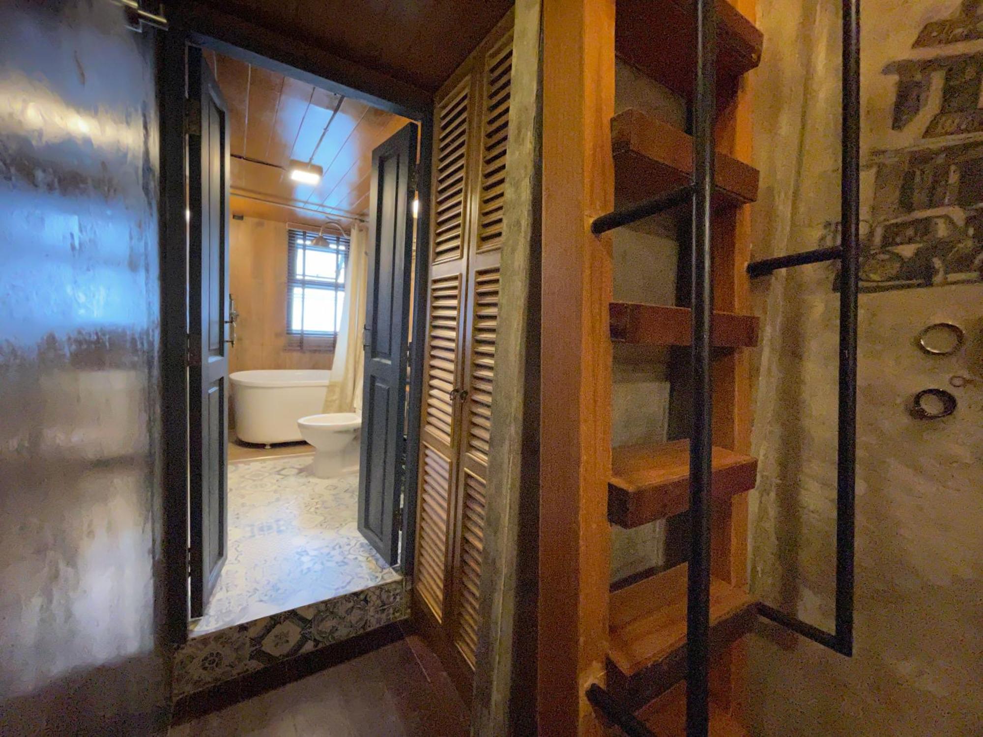 Central Old Town Cottage Bangkok Buitenkant foto
